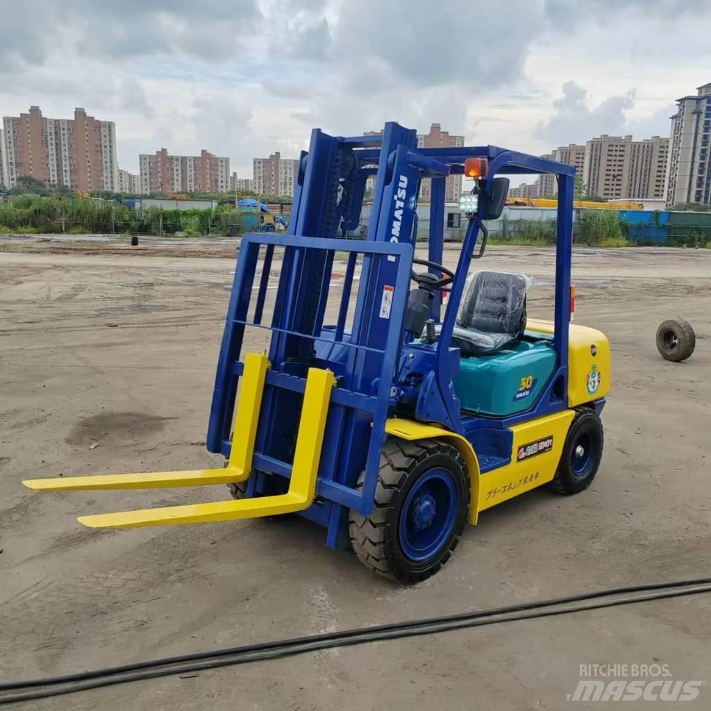 Komatsu FD 30 T-17 Empilhadores Diesel