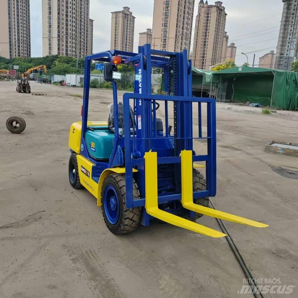 Komatsu FD 30 T-17 Empilhadores Diesel