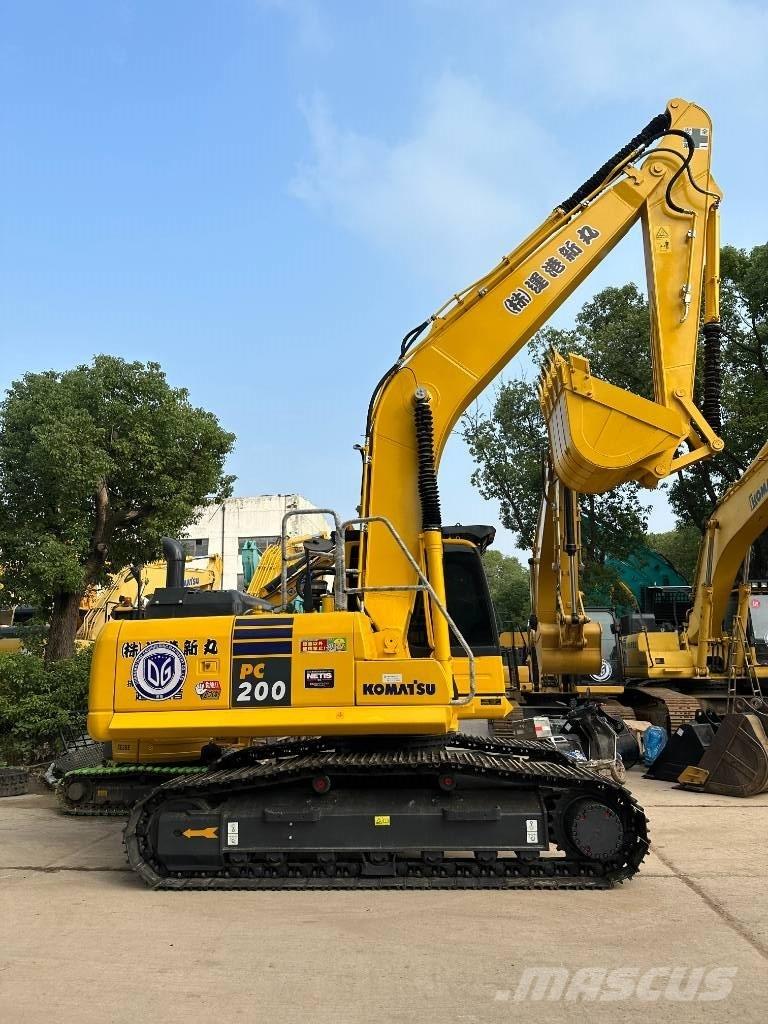 Komatsu PC 200-8N1 Escavadoras Midi 7t - 12t