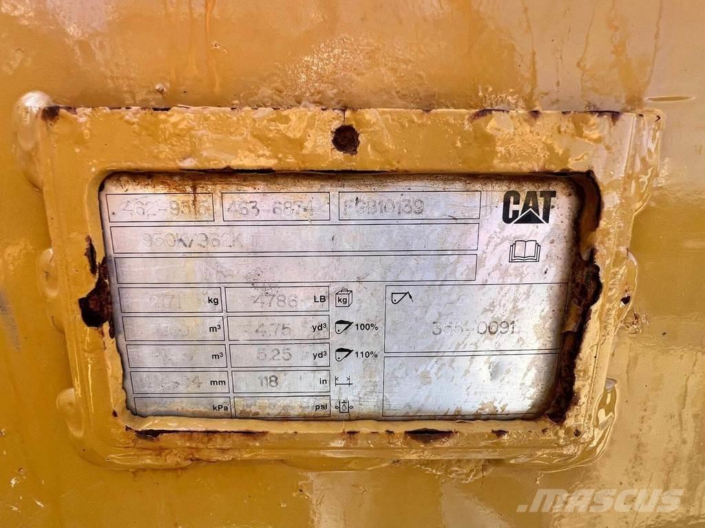 CAT 962M Pás carregadoras de rodas