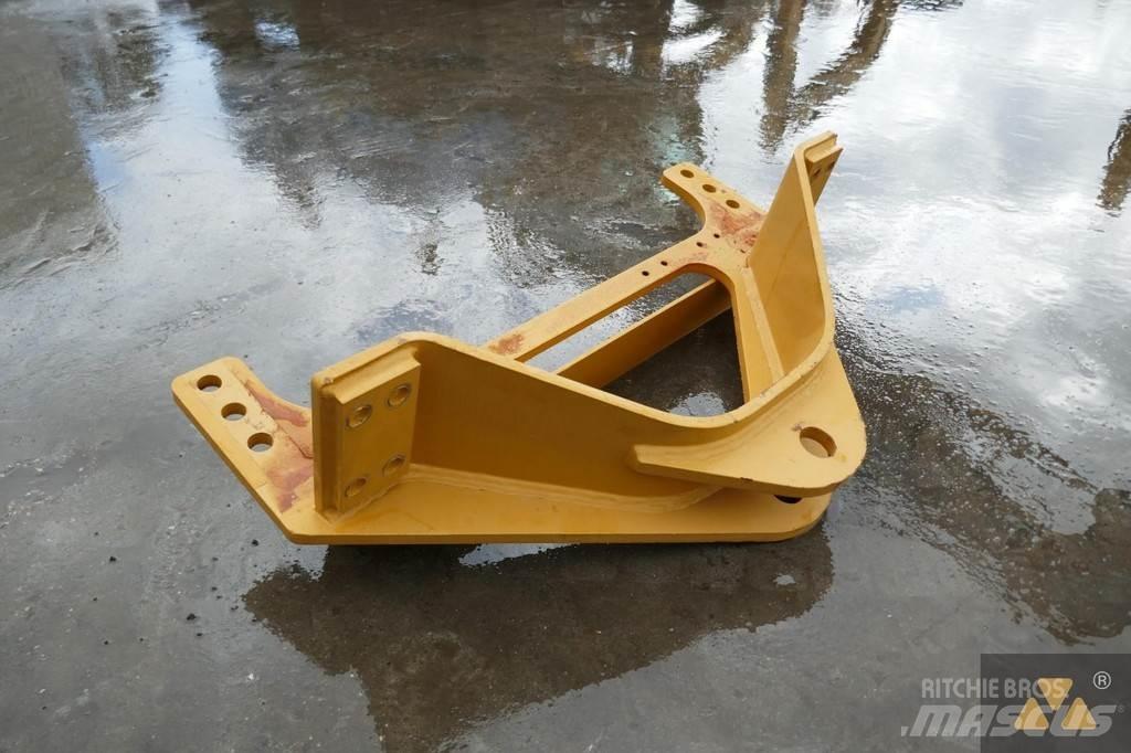 CAT 140M3 Drawbar Transportes - Outros
