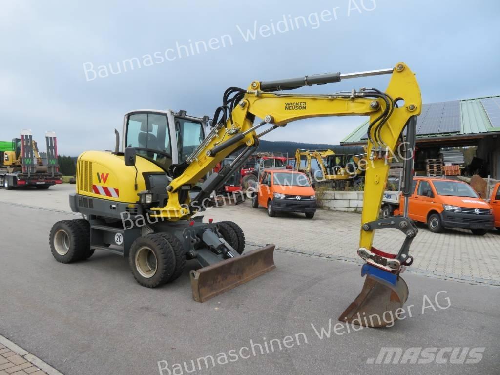 Neuson EW 65 Escavadoras de rodas