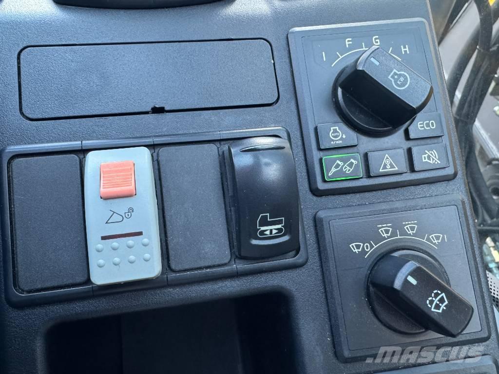 Volvo ECR 235 E Escavadoras de rastos