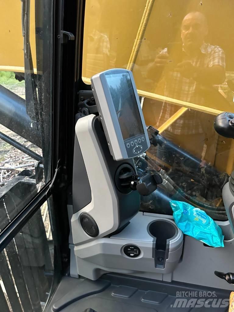 CAT 325 F LCR Escavadoras de rastos
