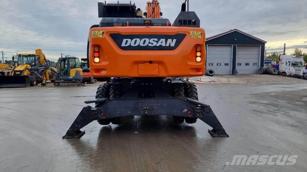 Doosan DX 210 W - 5 Escavadoras de rodas