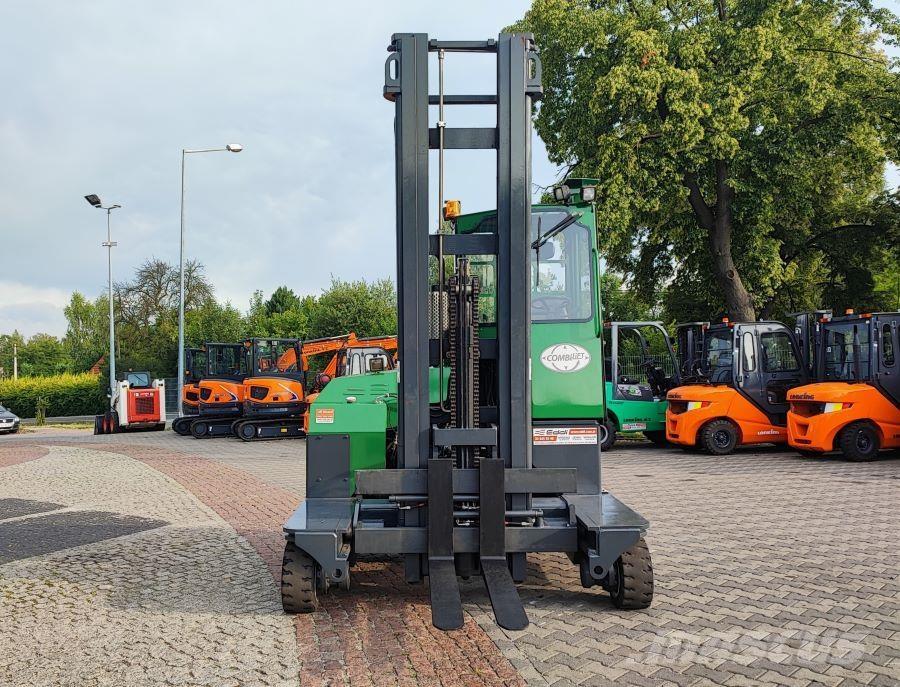 Combilift C4000 Empilhadores de 4 vias