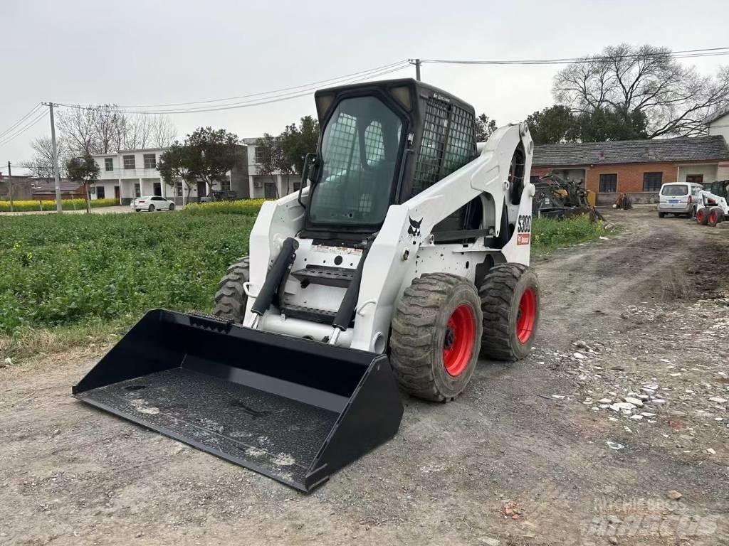 Bobcat S 300 Carregadoras de direcção deslizante