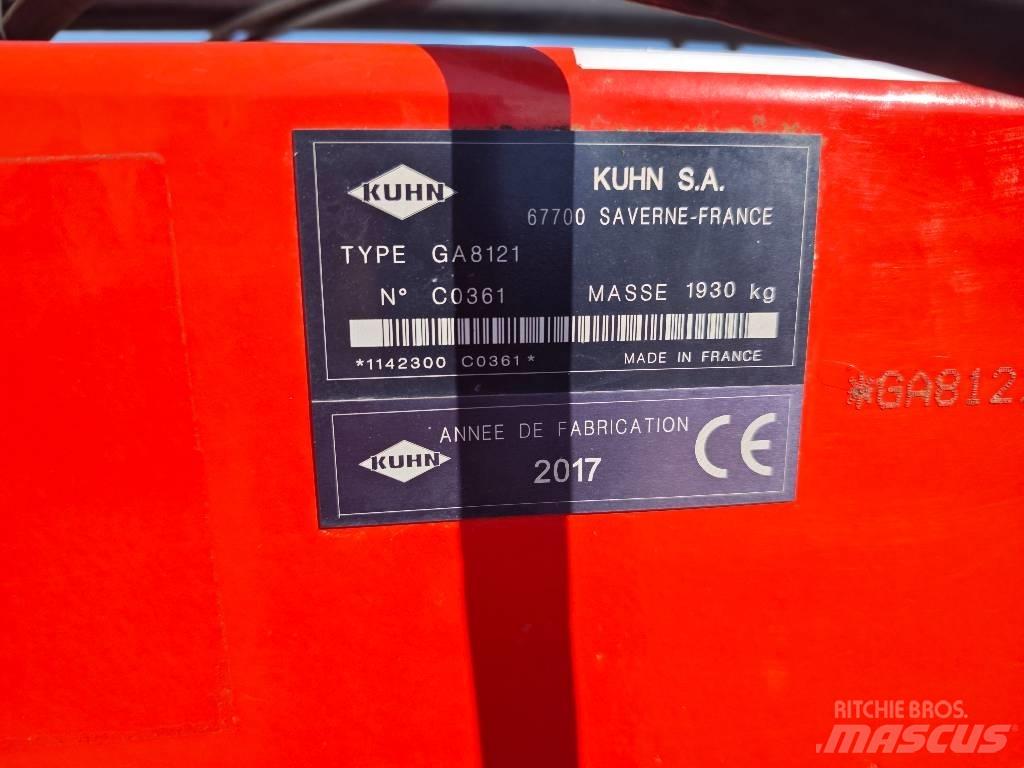 Kuhn GA 8121 Gadanheiras-fileiras