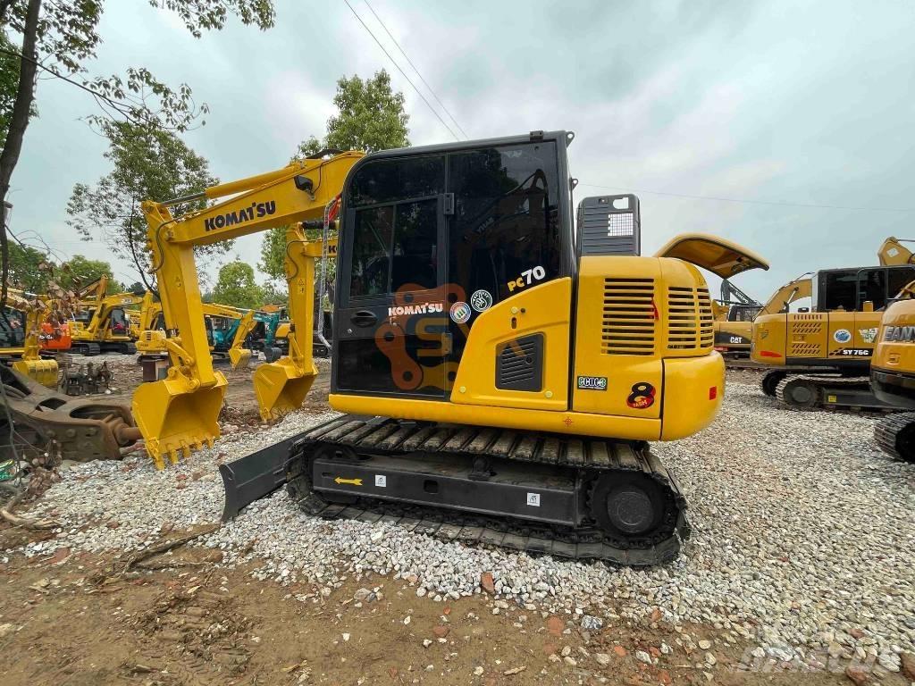 Komatsu PC 70 Escavadoras Midi 7t - 12t