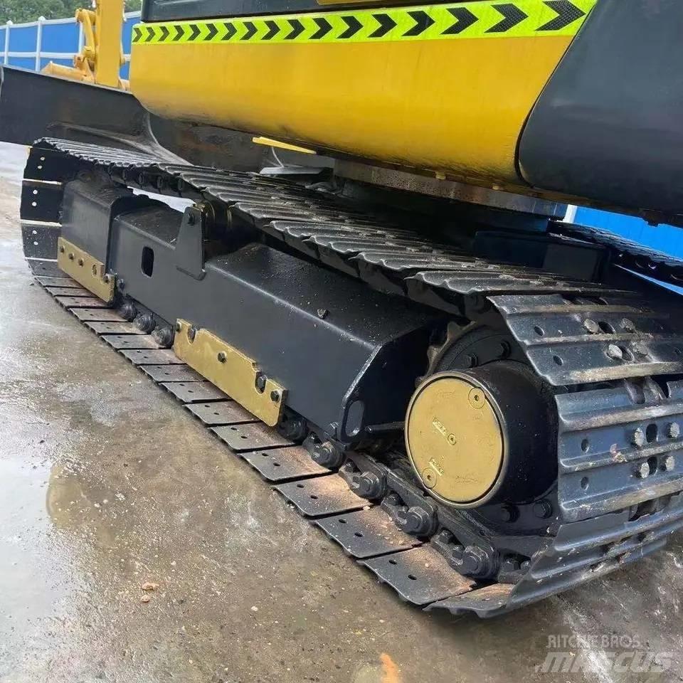 Komatsu PC56-7 Escavadoras de rastos