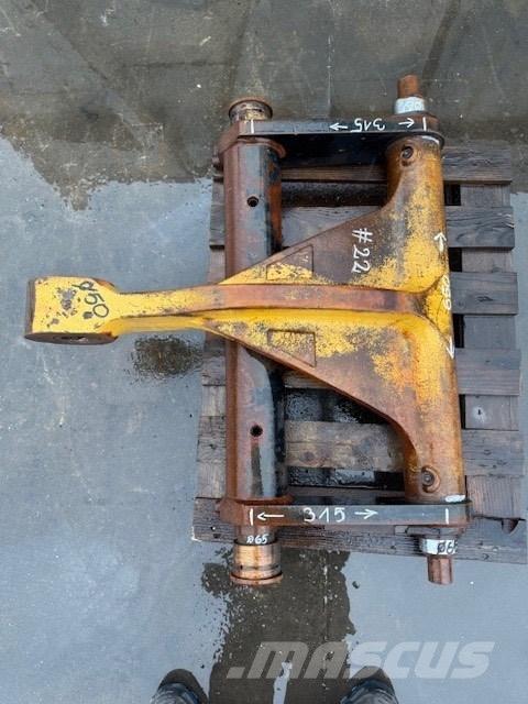 CAT 908 BUCKET LINK Conectores