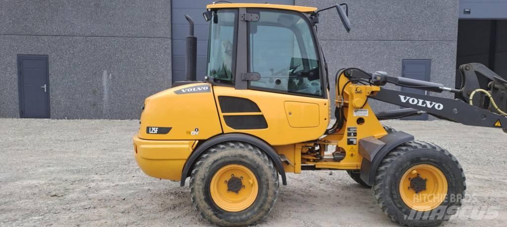 Volvo L 25 F Pás carregadoras de rodas