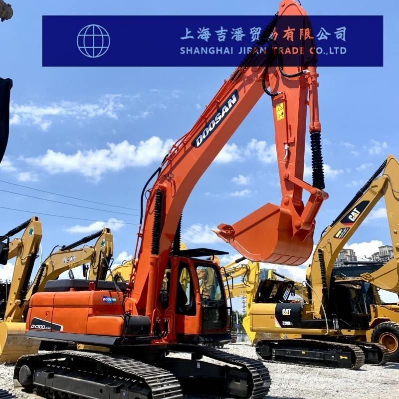 Doosan DX 300 Escavadoras de rastos