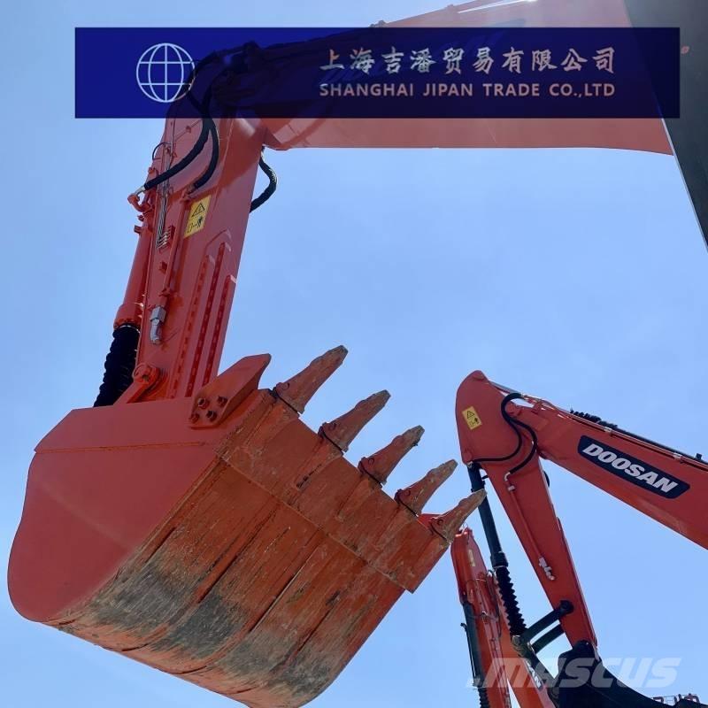 Doosan DX 300 Escavadoras de rastos