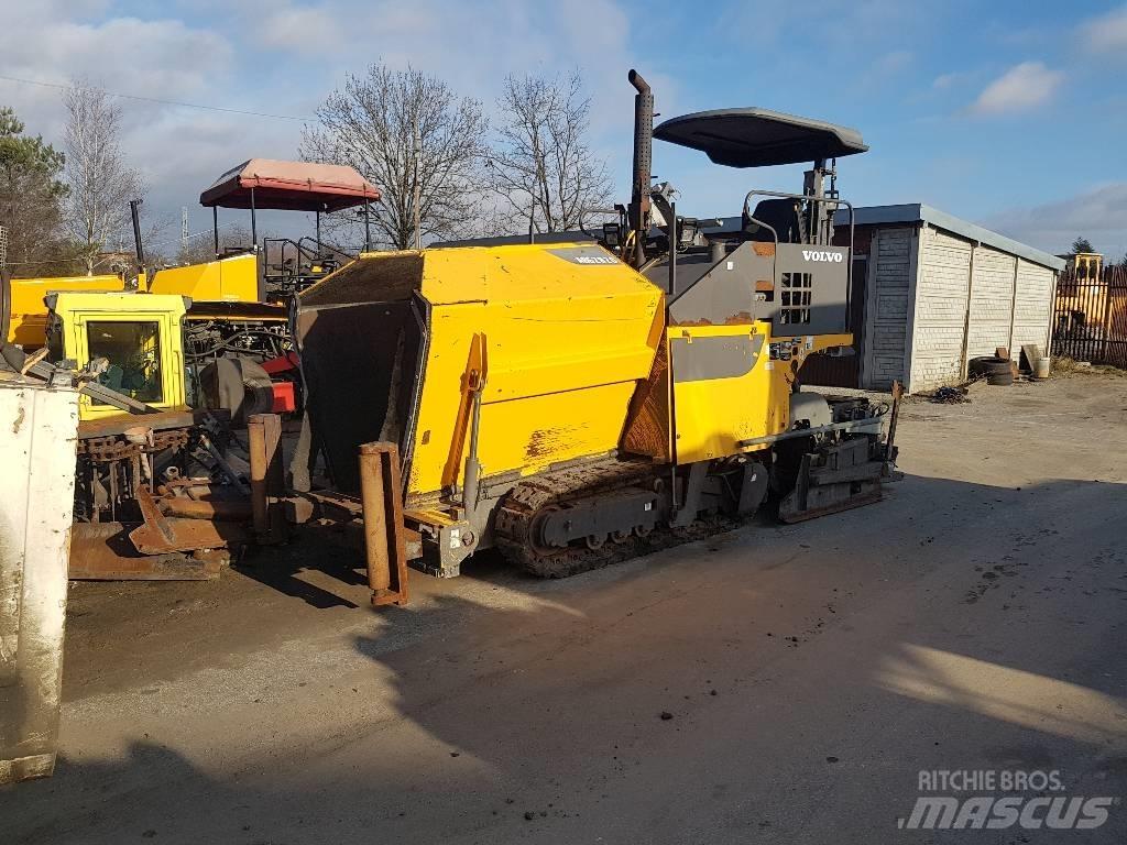 Volvo TITAN 2820 Pavimentadoras de asfalto
