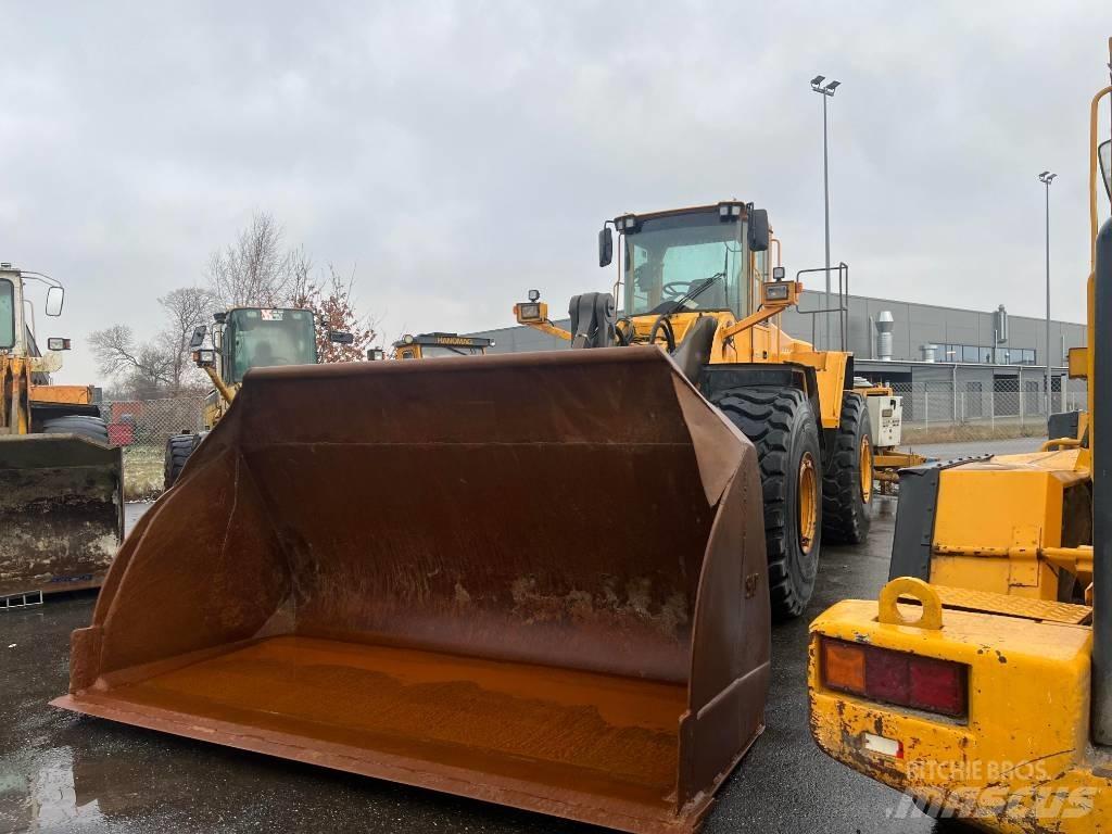 Volvo L 220 E Pás carregadoras de rodas