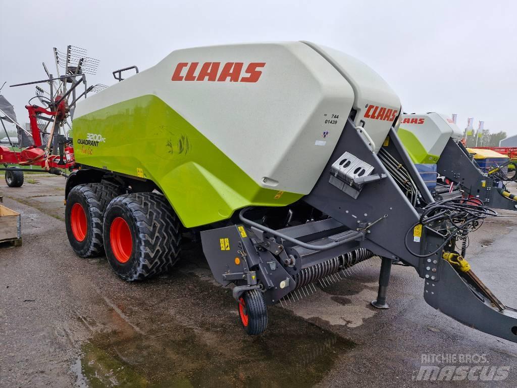 CLAAS Qvadrant 3200 Enfardadeira de fardos quadrados