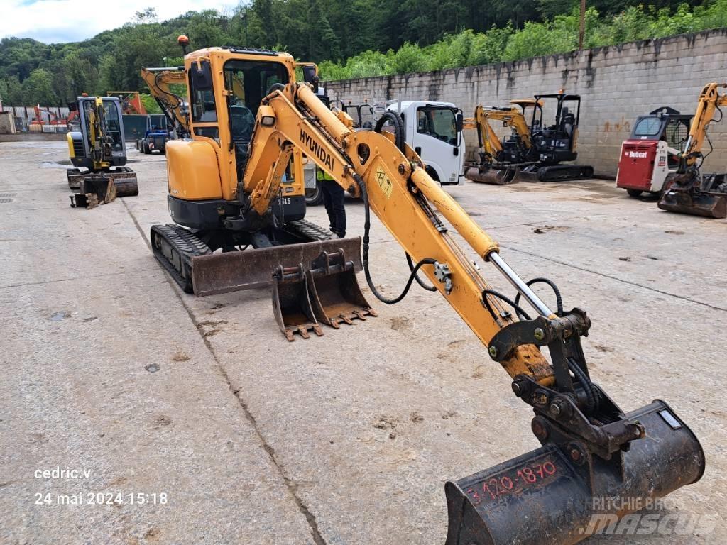 Hyundai R35Z-9 Mini Escavadoras <7t