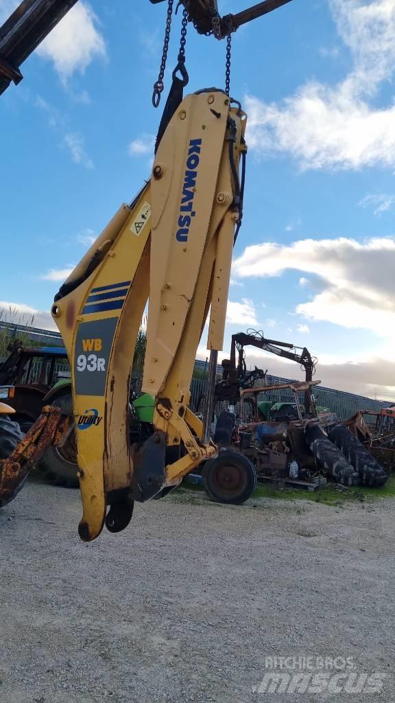 Komatsu WB93 R5 Retroescavadoras