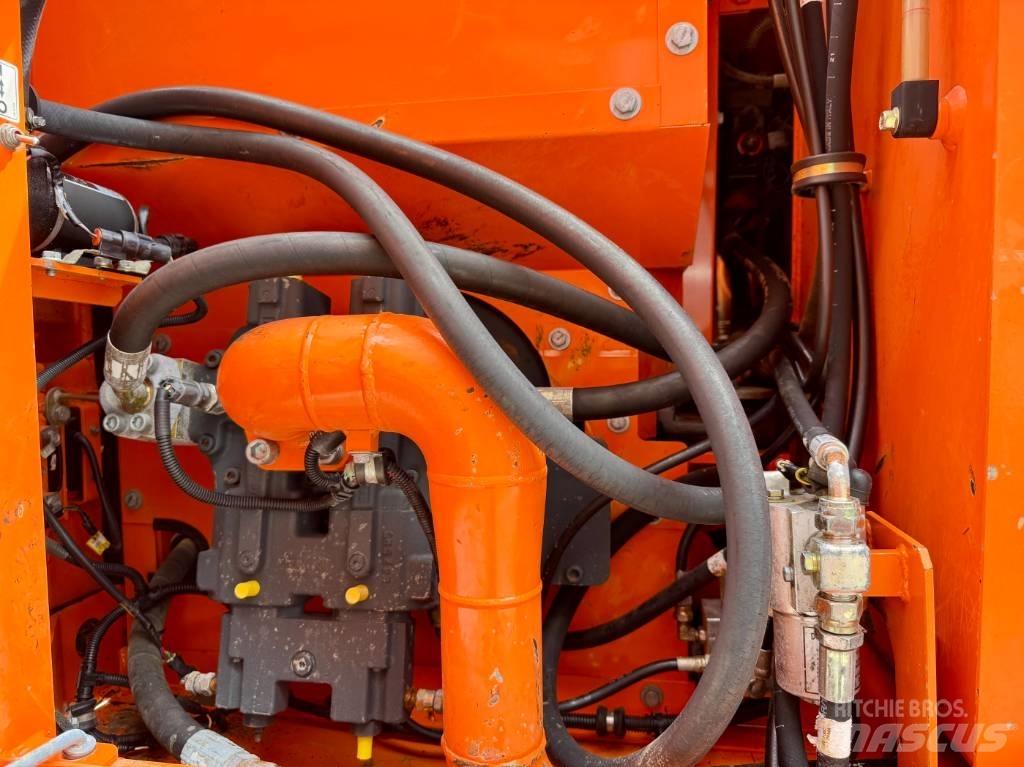 Doosan DX 160 W Escavadoras de rodas