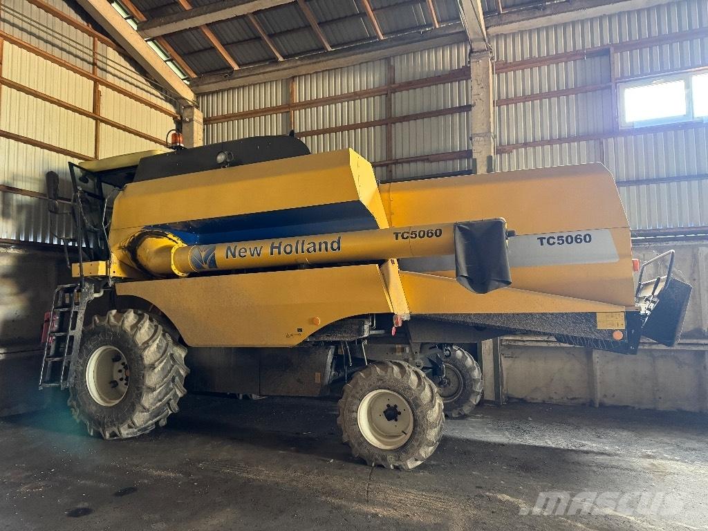New Holland Tc5060 Ceifeiras debulhadoras