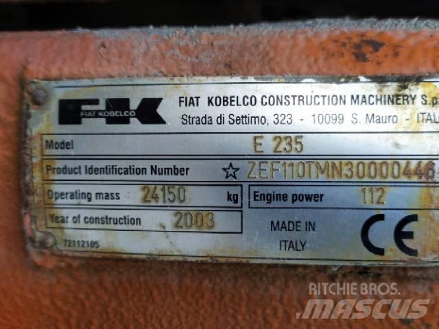 Fiat-Kobelco E 235 Escavadoras de rastos