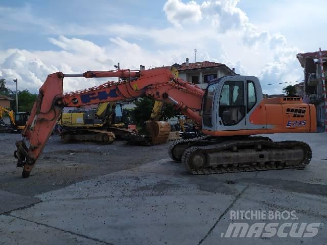Fiat-Kobelco E 235 Escavadoras de rastos