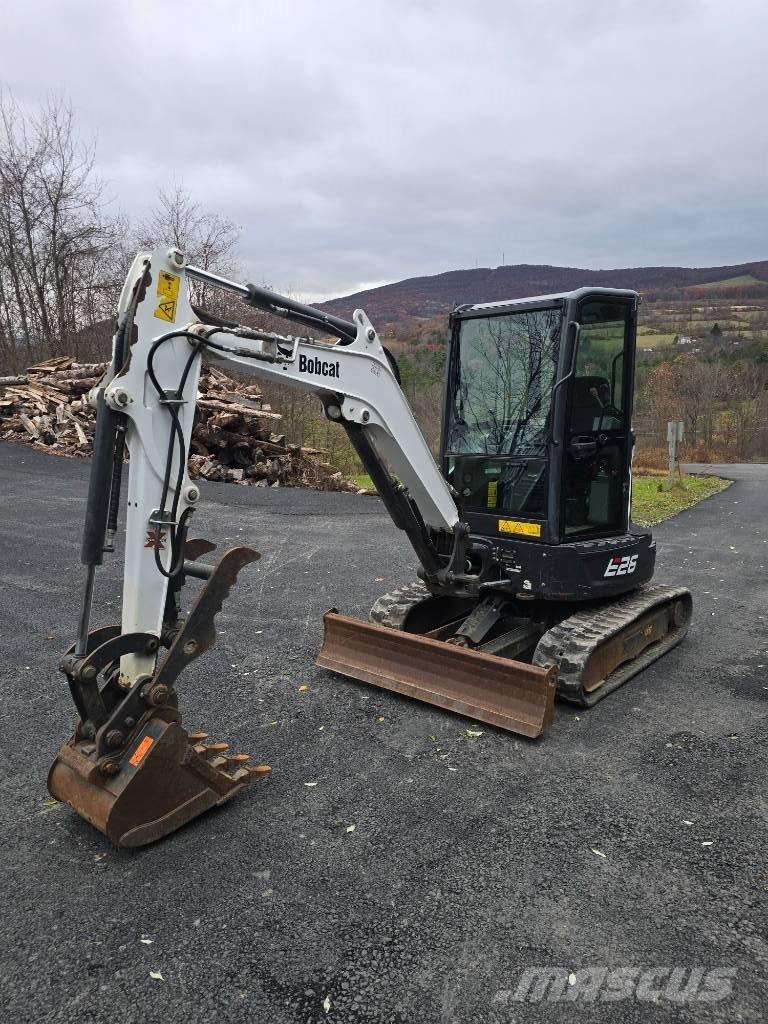 Bobcat E 26 Mini Escavadoras <7t