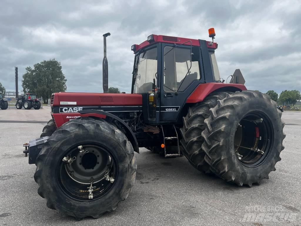 CASE 1056XL Tratores Agrícolas usados