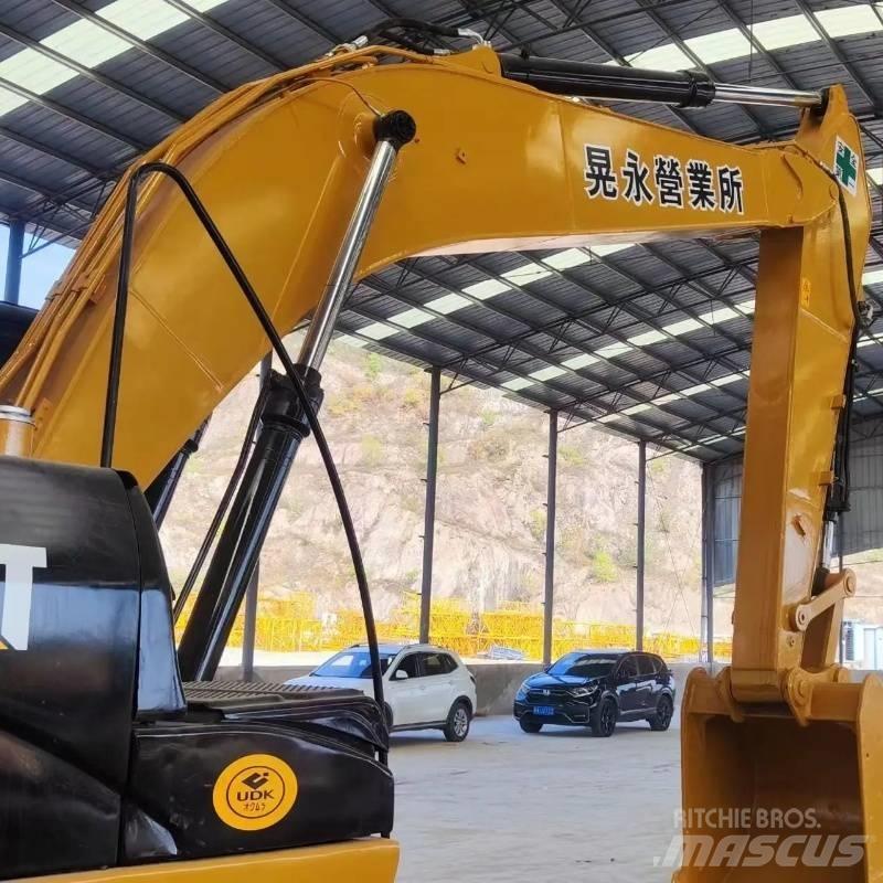 CAT 320D Escavadoras de rastos