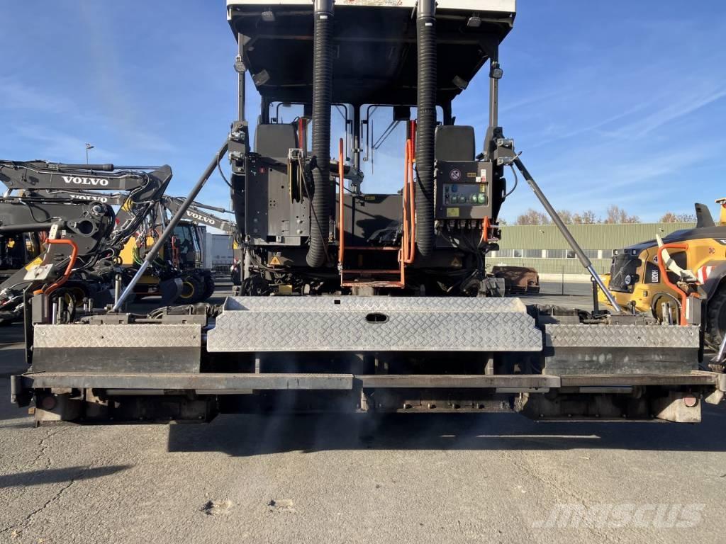 Volvo P 8820 D Outros equipamentos construção via