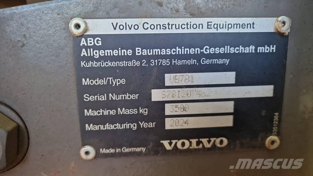 Volvo P 8820 D Outros equipamentos construção via