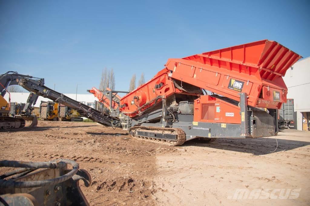 Terex Finlay 883+ Crivos móveis