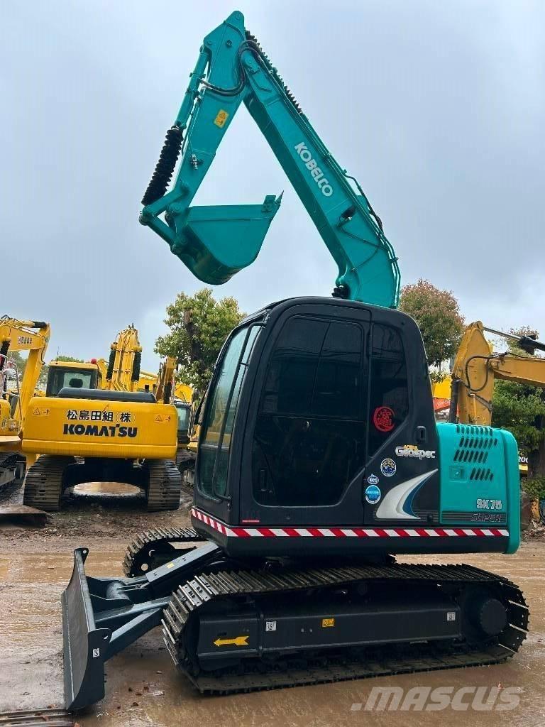 Kobelco SK 75 Mini Escavadoras <7t