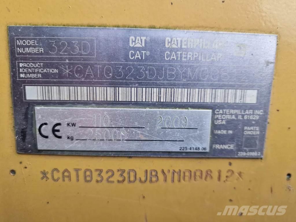 CAT 323d Escavadoras de rastos