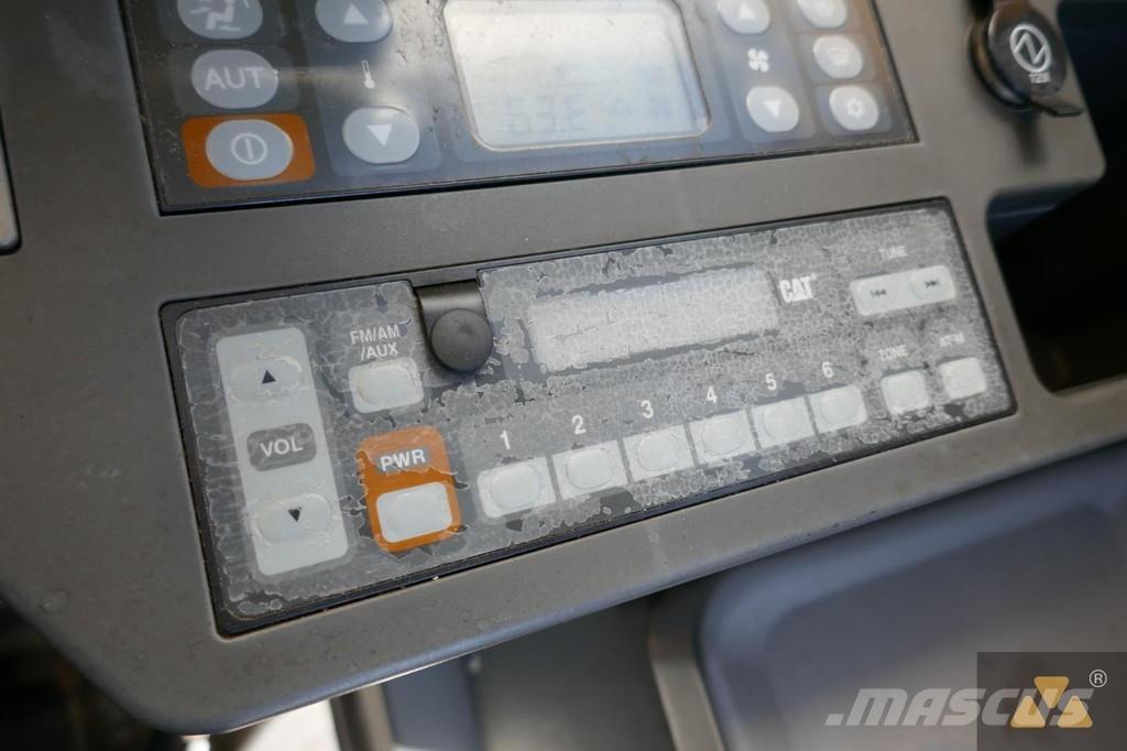 CAT 335F LCR Escavadoras de rastos