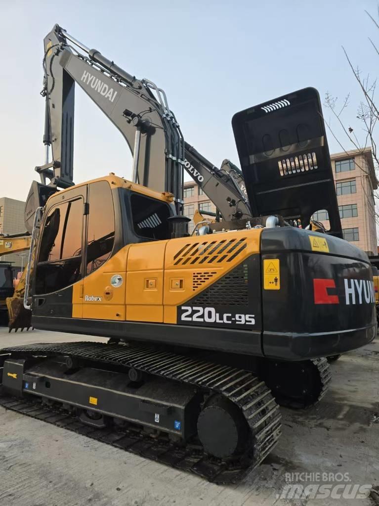 Hyundai 220—9S Escavadoras de rastos