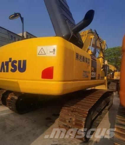Komatsu PC 220-8 Escavadoras de rastos
