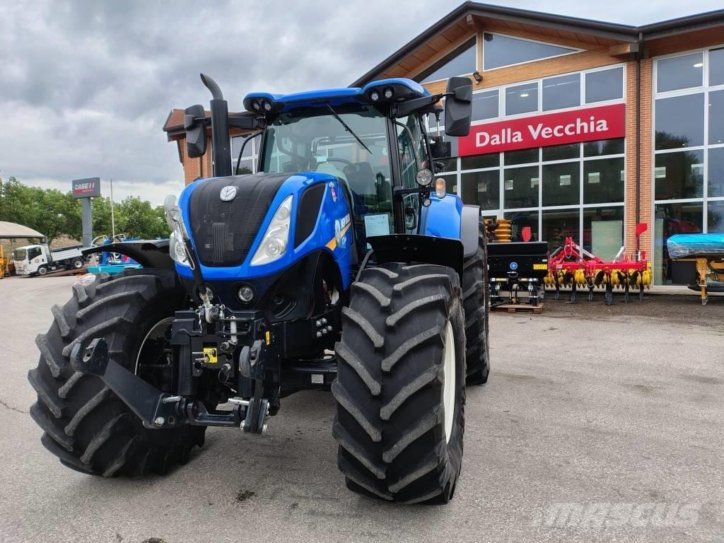 New Holland T 7.245 Tratores Agrícolas usados