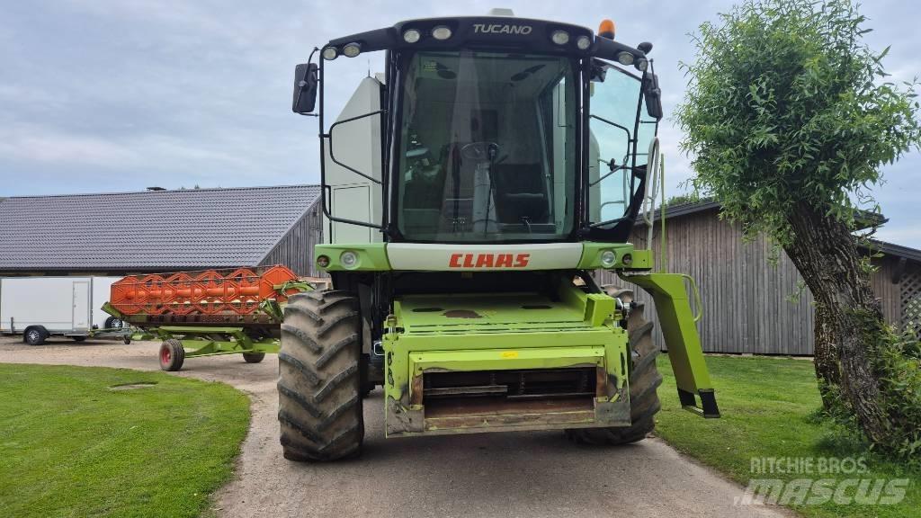 CLAAS Tucano 440 Ceifeiras debulhadoras