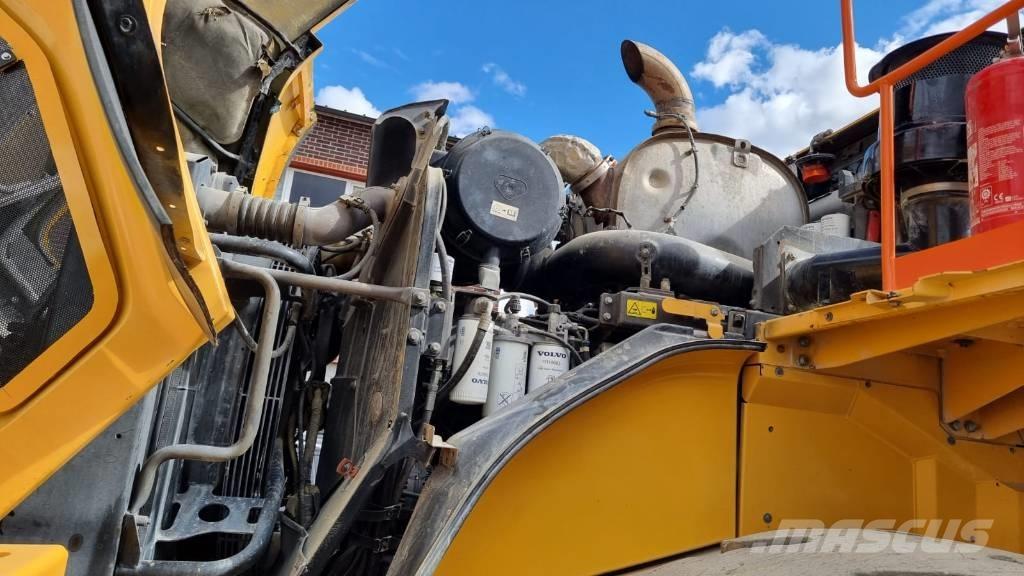 Volvo L 260 H Pás carregadoras de rodas