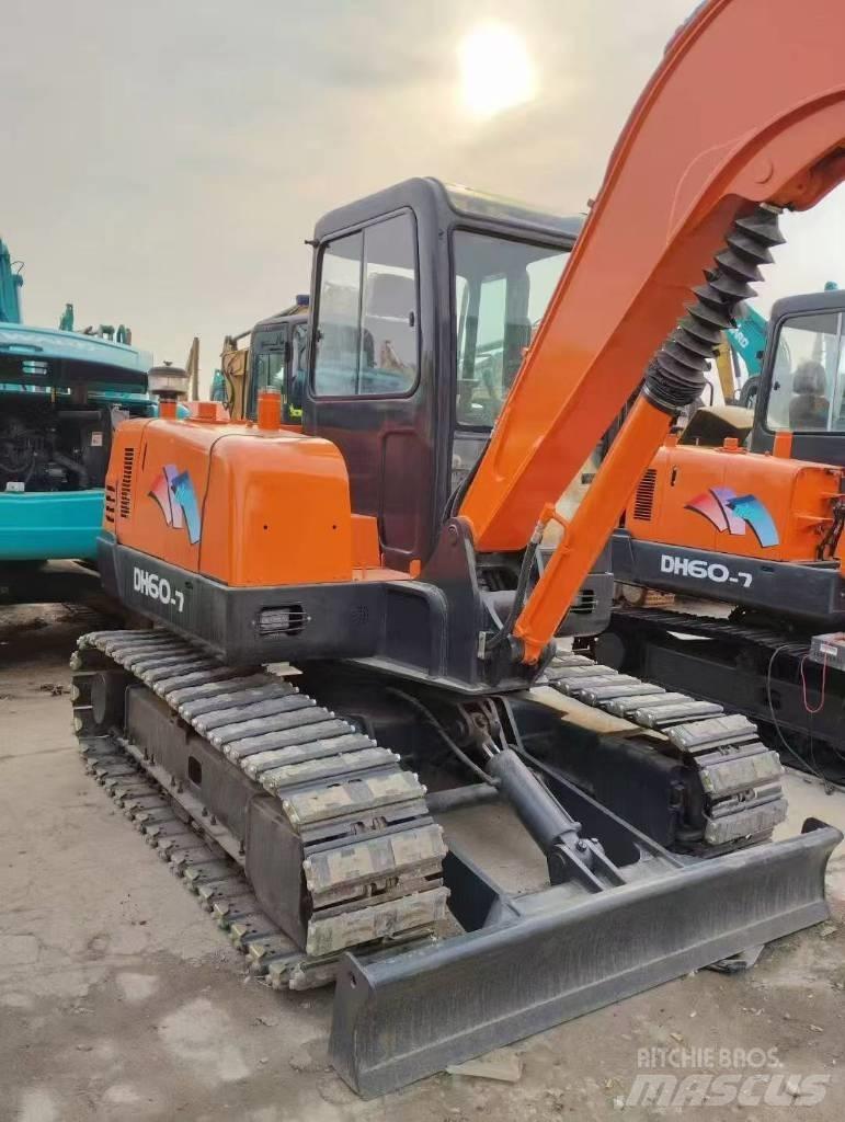 Doosan 55 Escavadoras de rastos