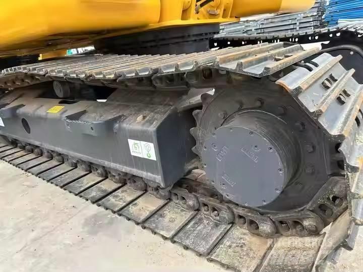 Komatsu PC130 Escavadoras de rastos