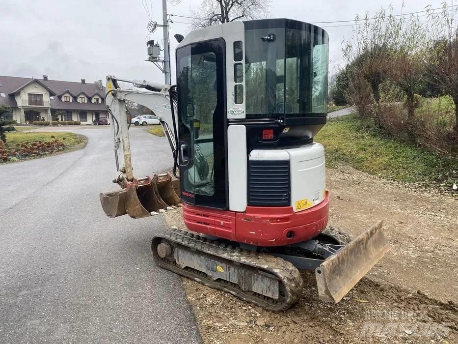 Takeuchi TB 23 R Mini Escavadoras <7t