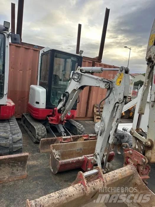 Takeuchi TB 23 R Mini Escavadoras <7t