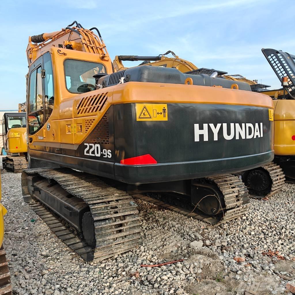 Hyundai R220-9S Escavadoras de rastos