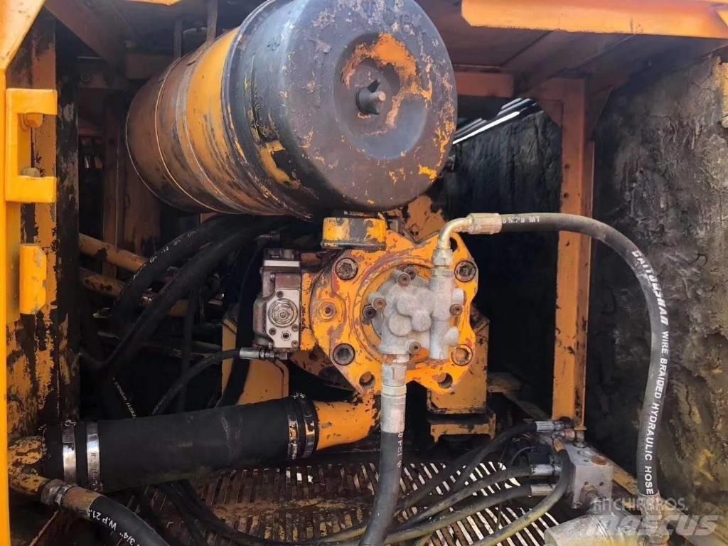 Hyundai 210-5 Escavadoras de rastos