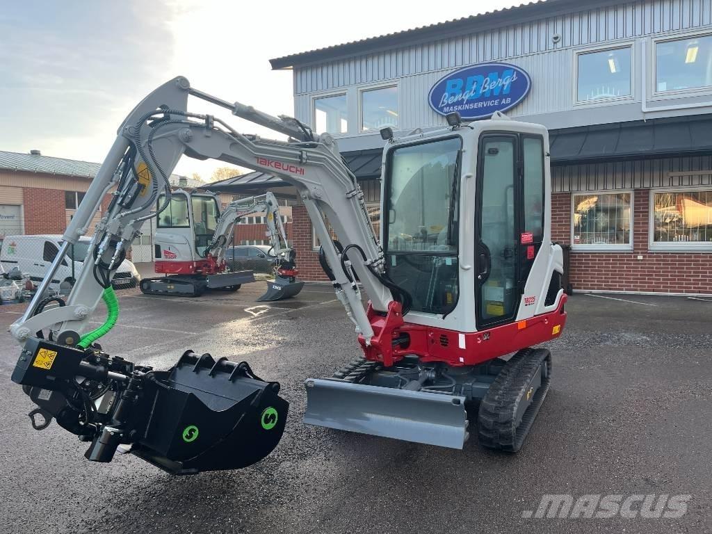 Takeuchi TB 225 Mini Escavadoras <7t