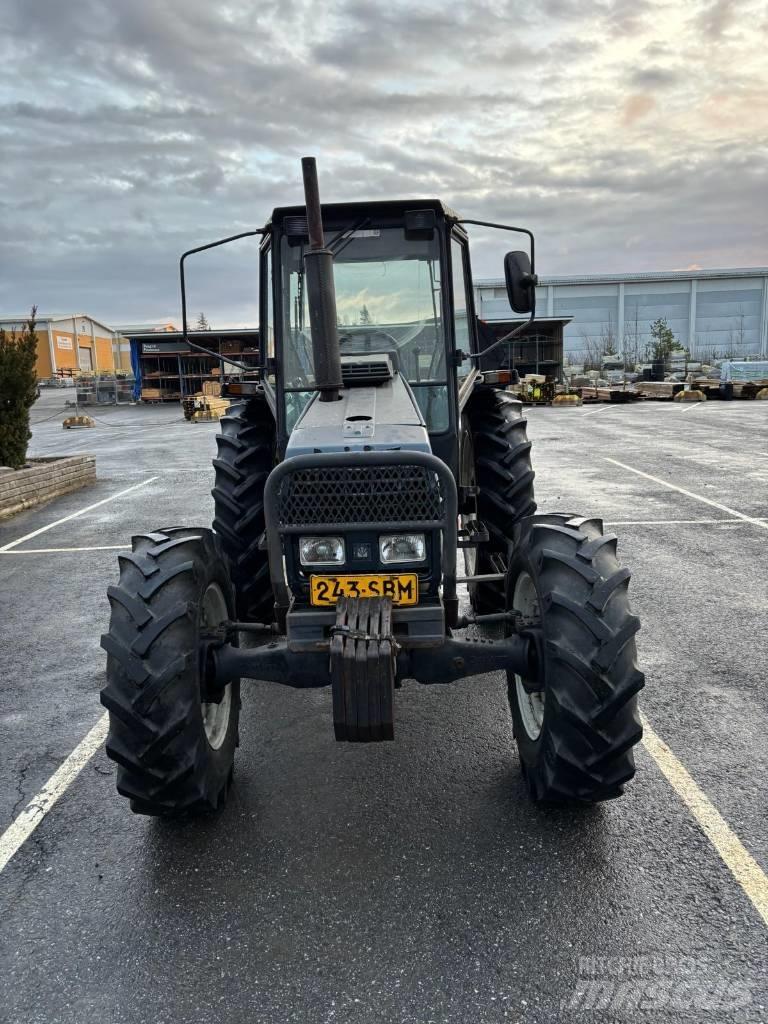 Valmet 565 Finlandia Tratores Agrícolas usados