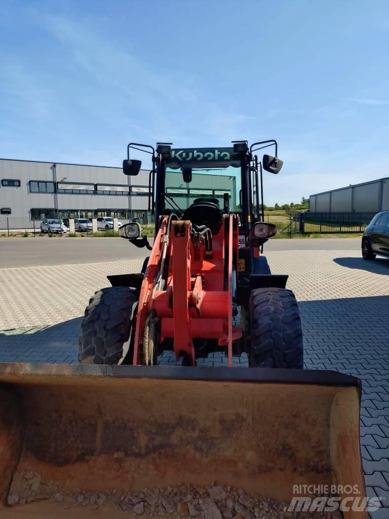 Kubota R 082 Pás carregadoras de rodas